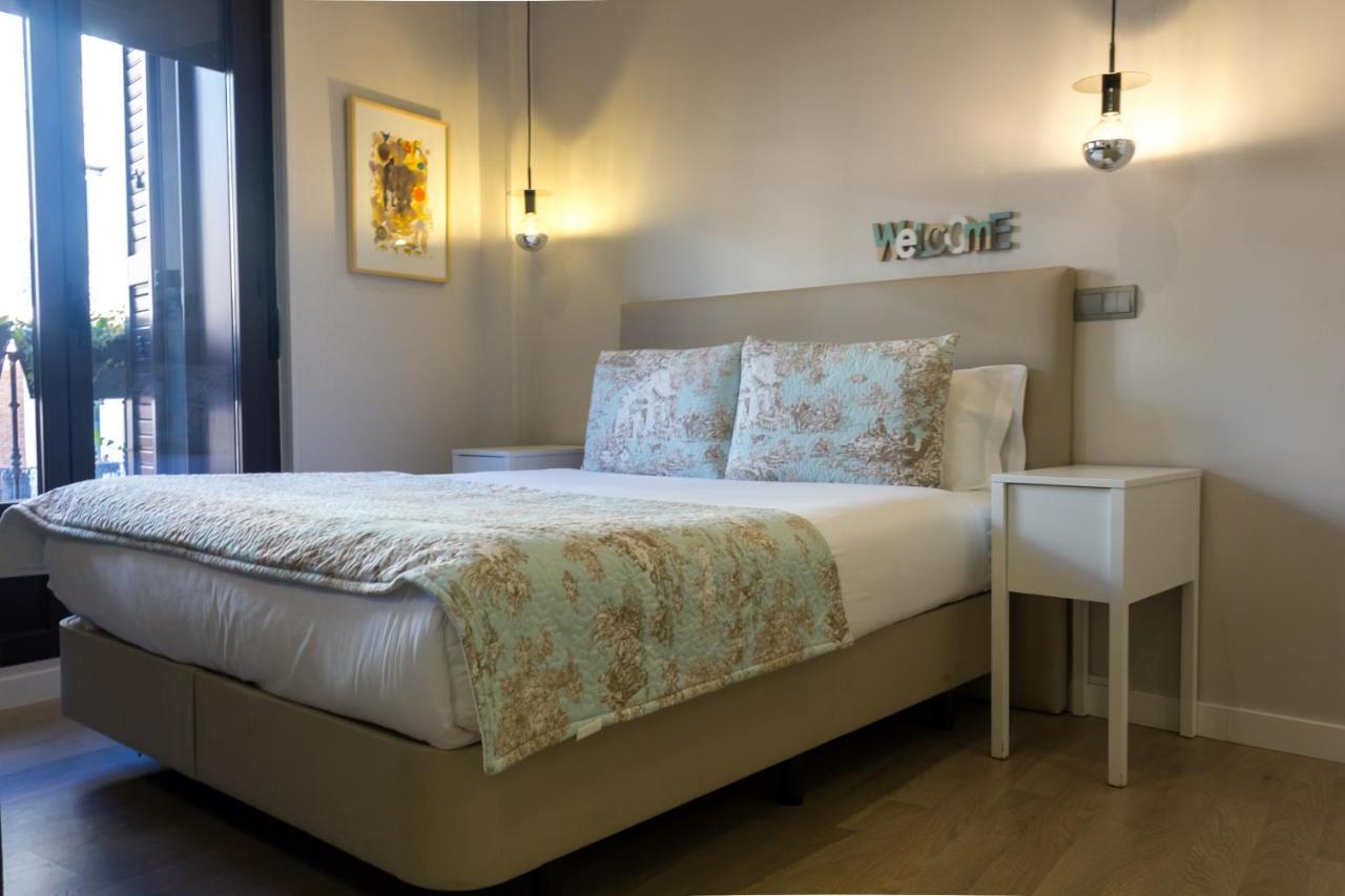 Arenal Suites Preciados Мадрид Номер фото